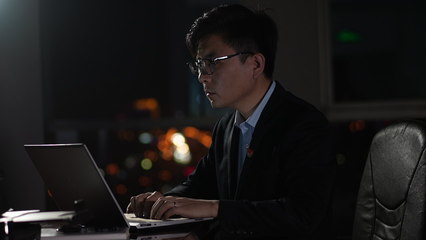 无私奉献向党献礼——记临沂移动网络运维条线优秀党员